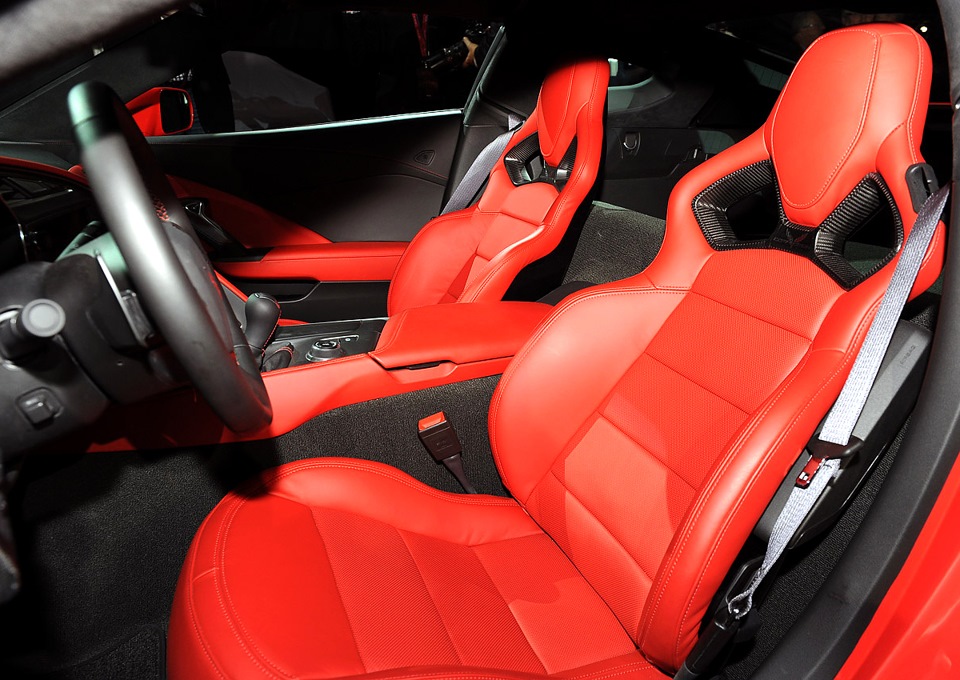 Суперкар Chevrolet Corvette Stingray оснастят системой "стоп-старт&quo...