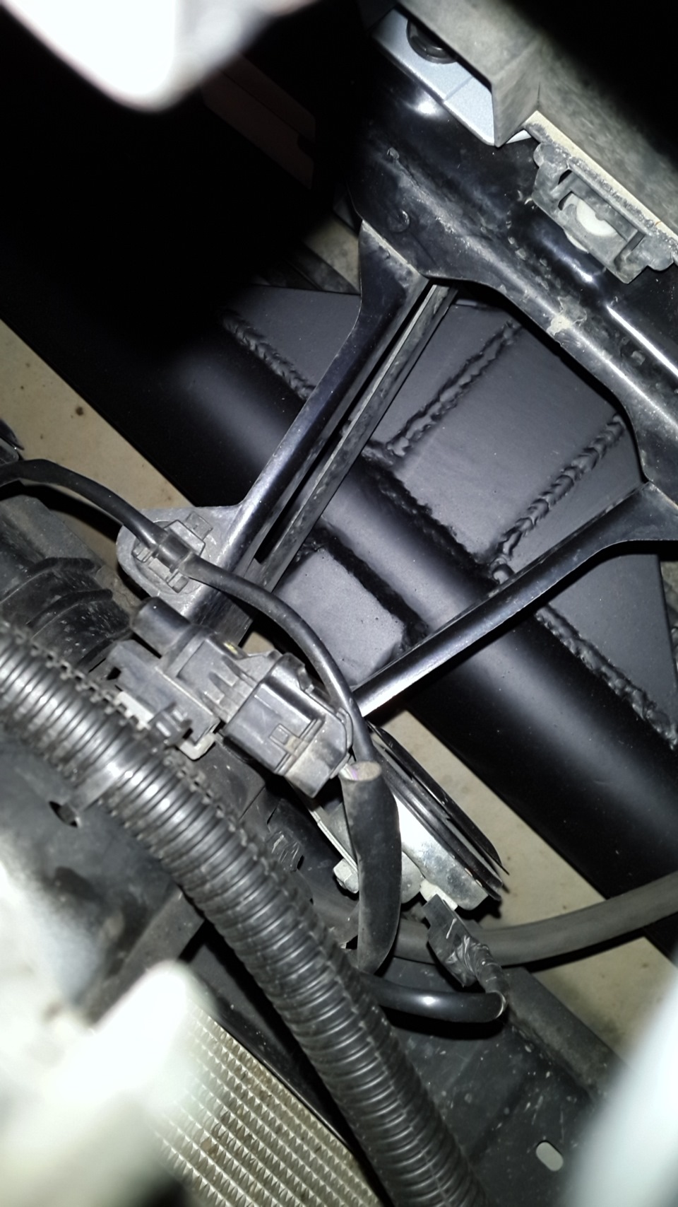 Фото в бортжурнале Mitsubishi Pajero (4G)