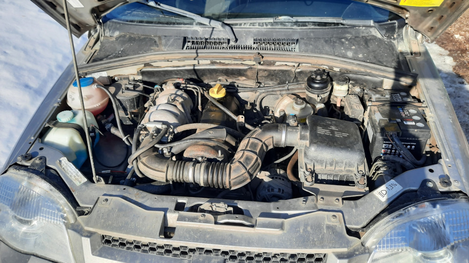 При высокой температуре двигателя молчит стартер — Chevrolet Niva GLX ...