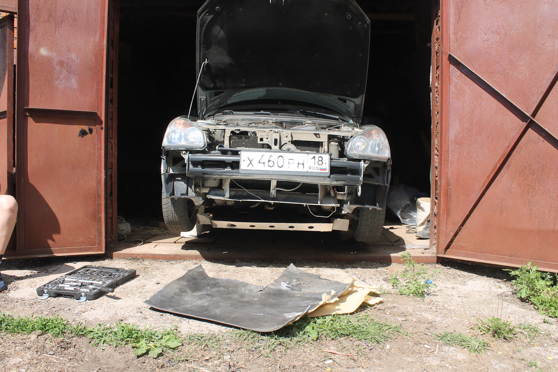 Замена жидкость гур — Lada Приора седан, 1,6 л, 2008 года | своими ...