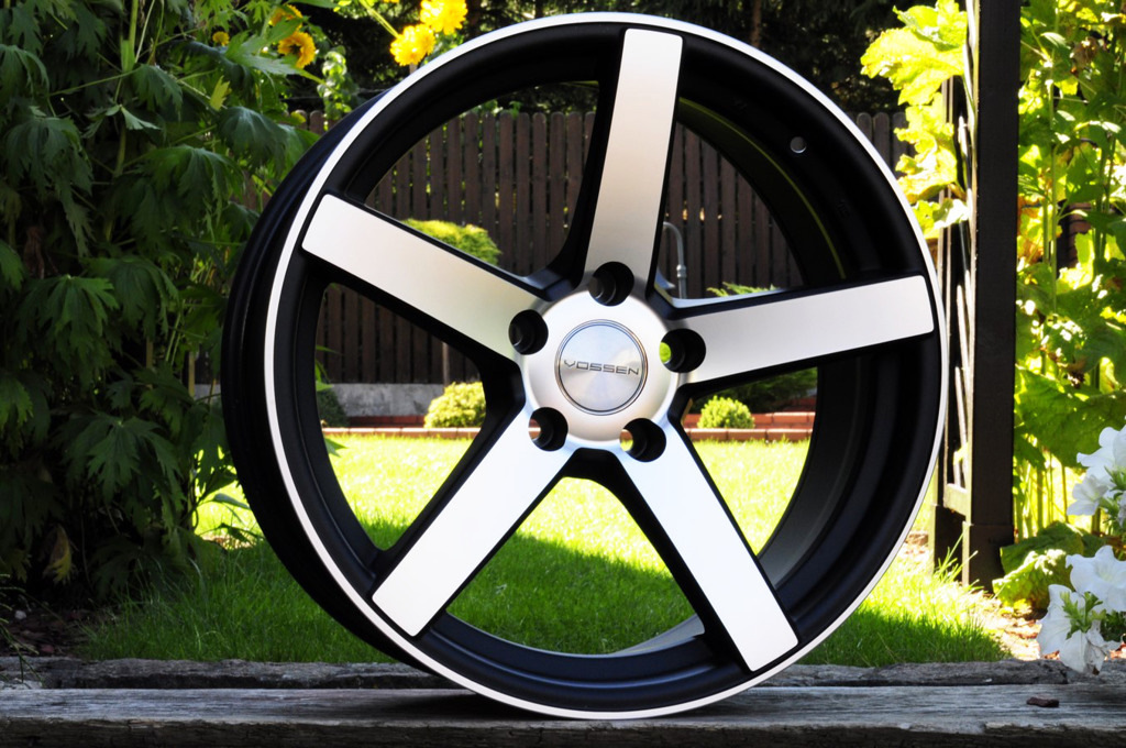 Диски r16. Vossen cv3 r16 5x114.3. Vossen cv5 r17 5x114.3. Vossen cv3 r19. Vossen cv3 r17 реплика.