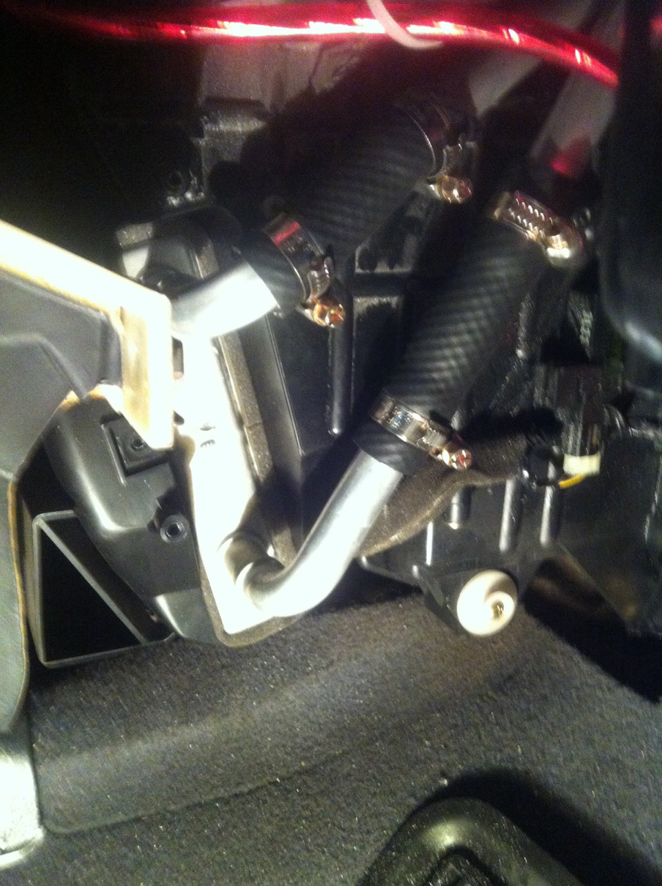 Потек радиатор печки! Замена… — Hyundai Elantra (3G), 1,6 л, 2004 года ...