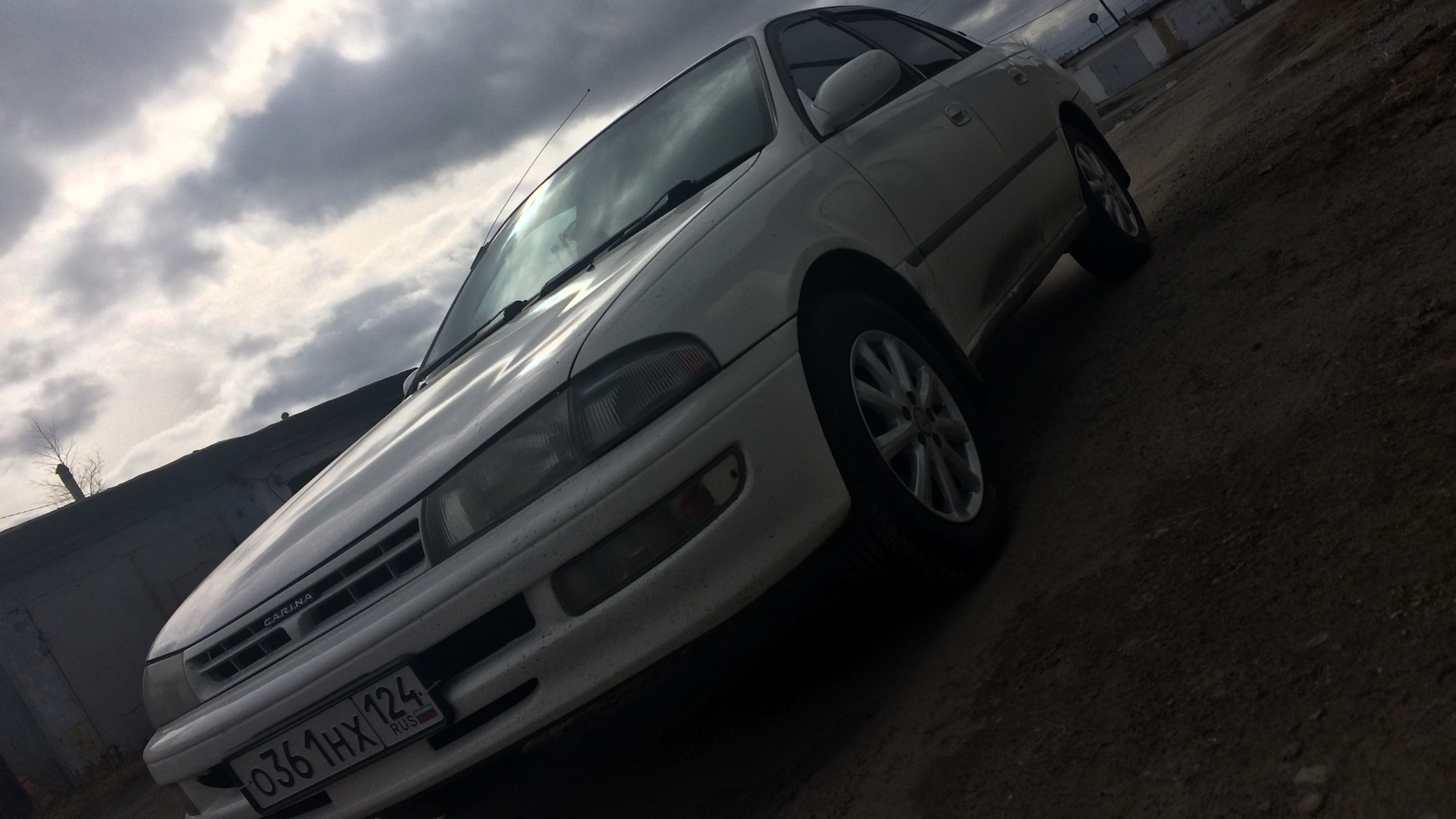 Toyota Carina (6G) 1.5 бензиновый 1994 | 