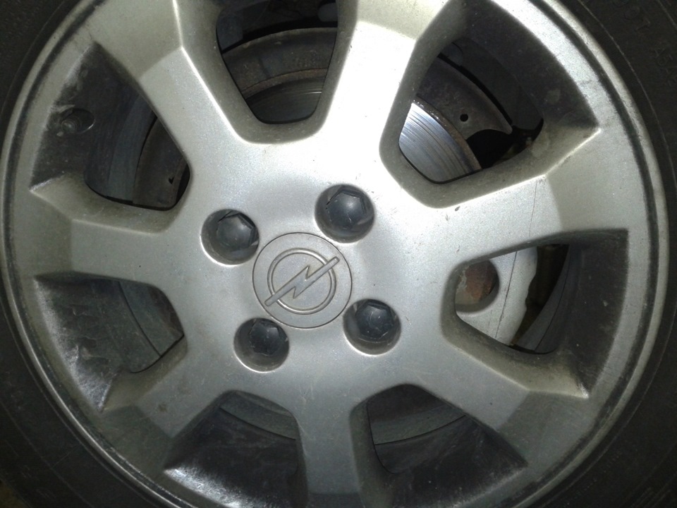 Диски r15 разболтовка 8 98. Диски r16 opel astra g. Диск r15 4 болта. Rondell 7 ×15h2. Диски rh r15 bmw.