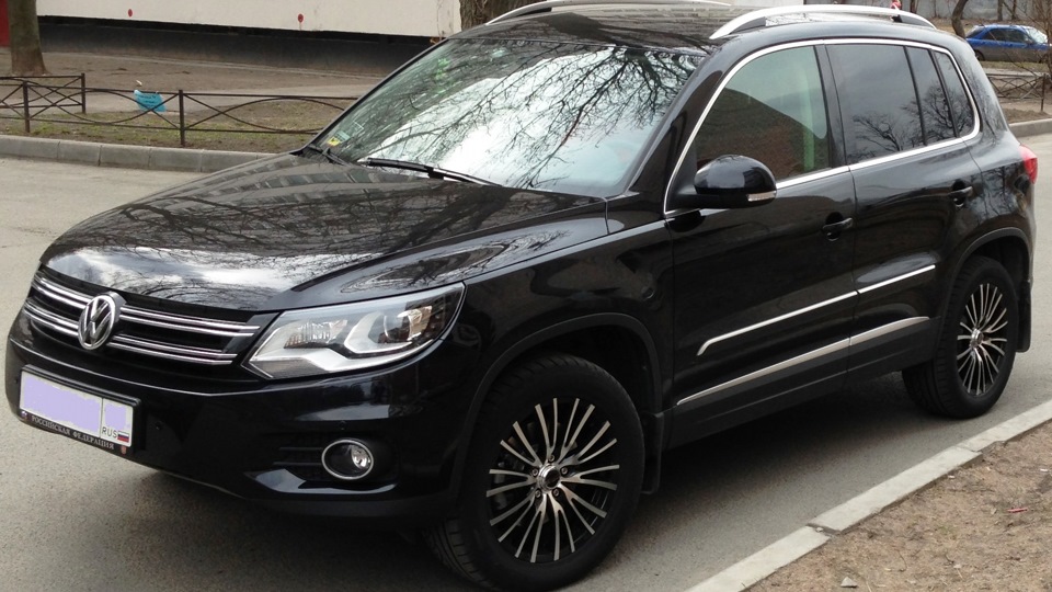 Установка ветровиков на передние двери — Volkswagen Tiguan (1G), 2 л ...