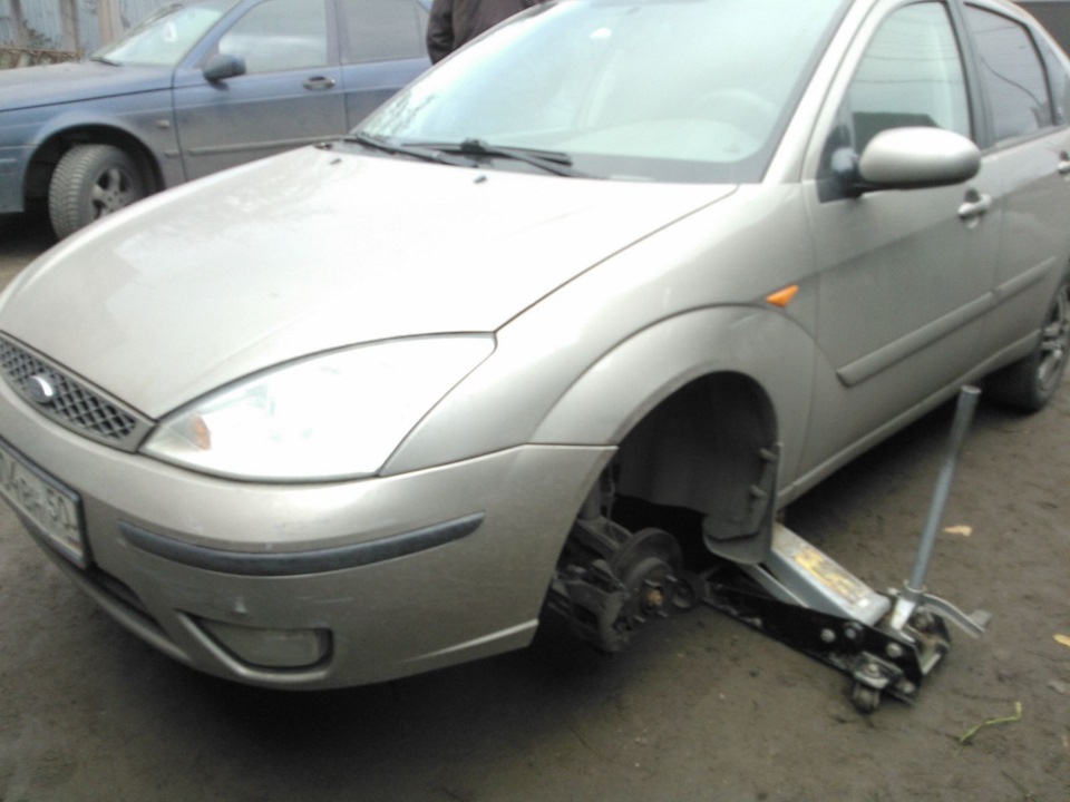 Переобулась на зиму — Ford Focus I Sedan, 2 л, 2003 года | шины | DRIVE2