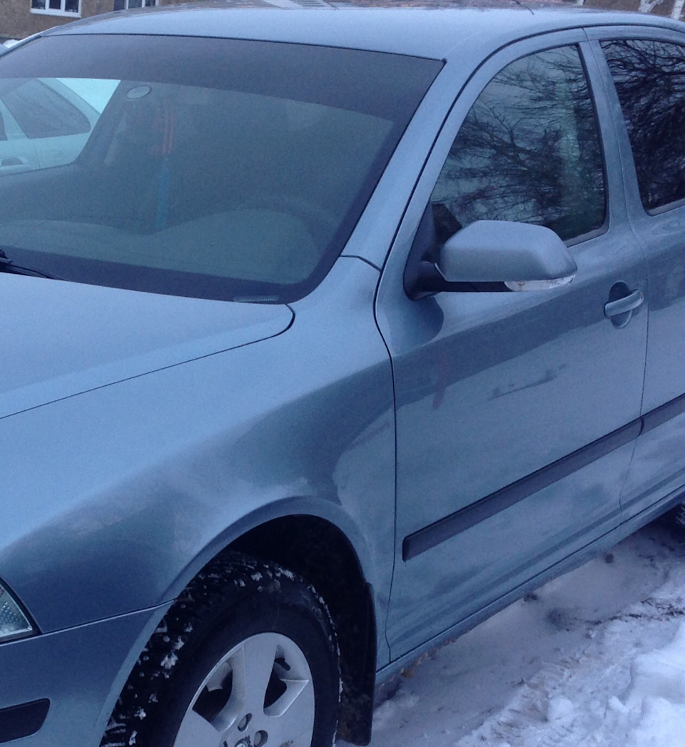 Уплотнитель — Skoda Octavia A5 Mk2, 2006 года | запчасти | DRIVE2
