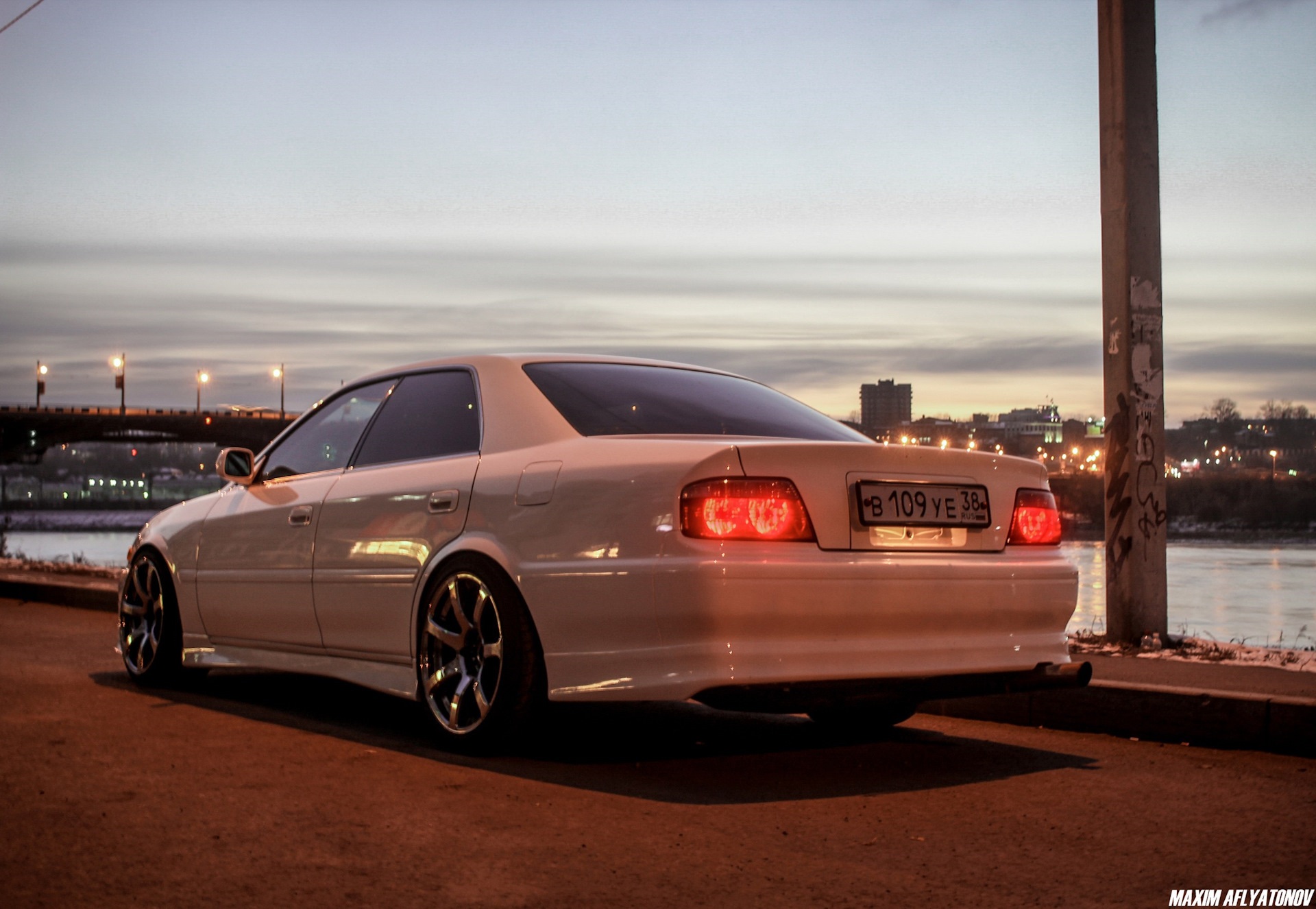 Toyota Chaser 100 Сакура