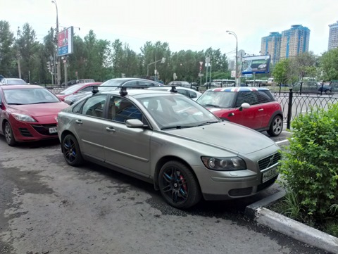 Thule Volvo S40 2G 2 4 2006