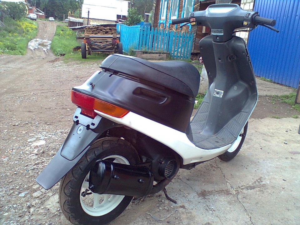 Honda dio f 18. Honda af 18. Хонда дио af18. Хонда дио Dio af-18. Скутер Honda Dio af 18.