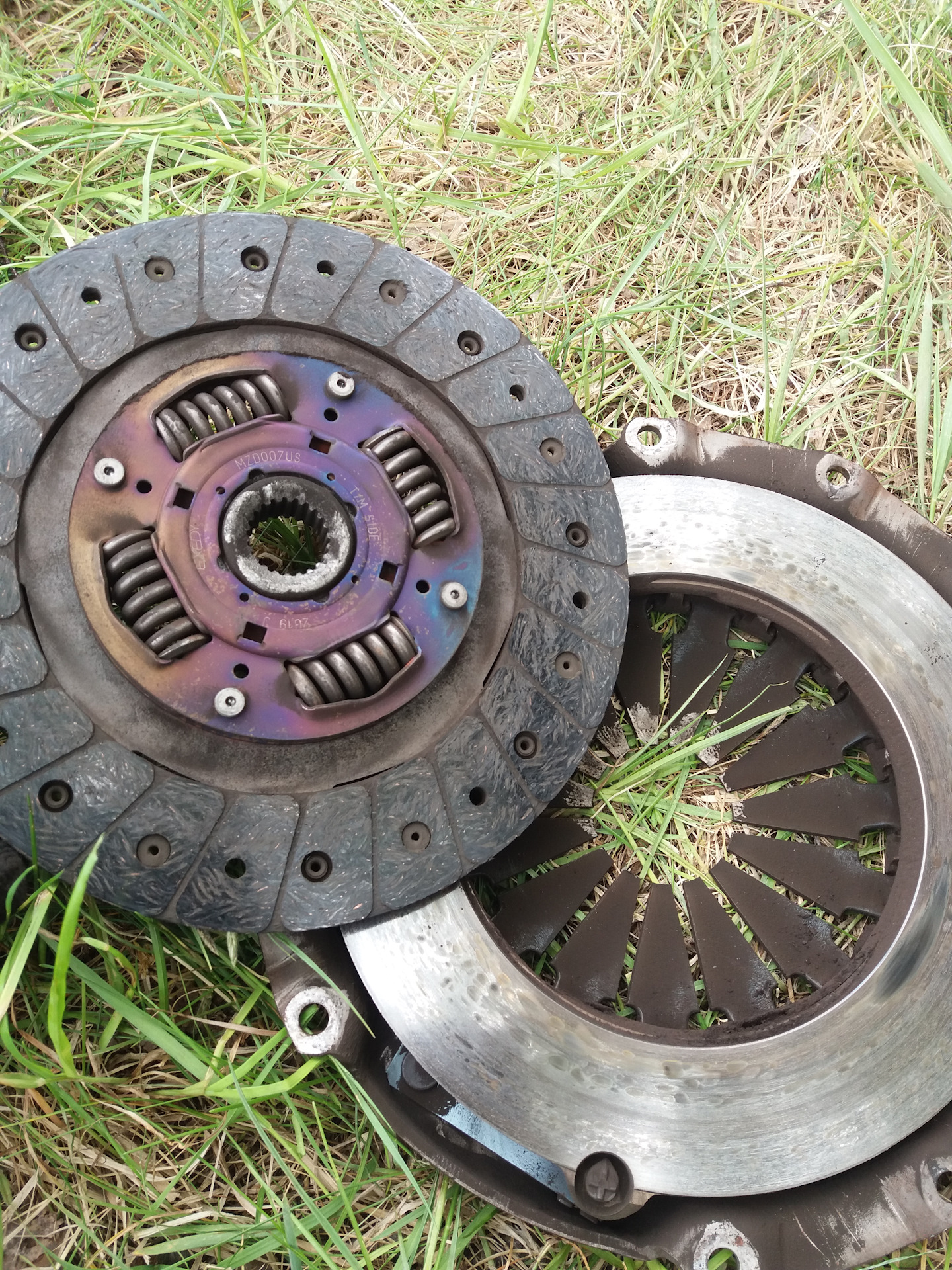 Комплект сцепления мазда 626 gc 1987 с двигателем ф 6. 0 дизель 1998. Сцепление мазда сх7. Диск сцепления мазда 2. Диск сцепления мазда 323 1.