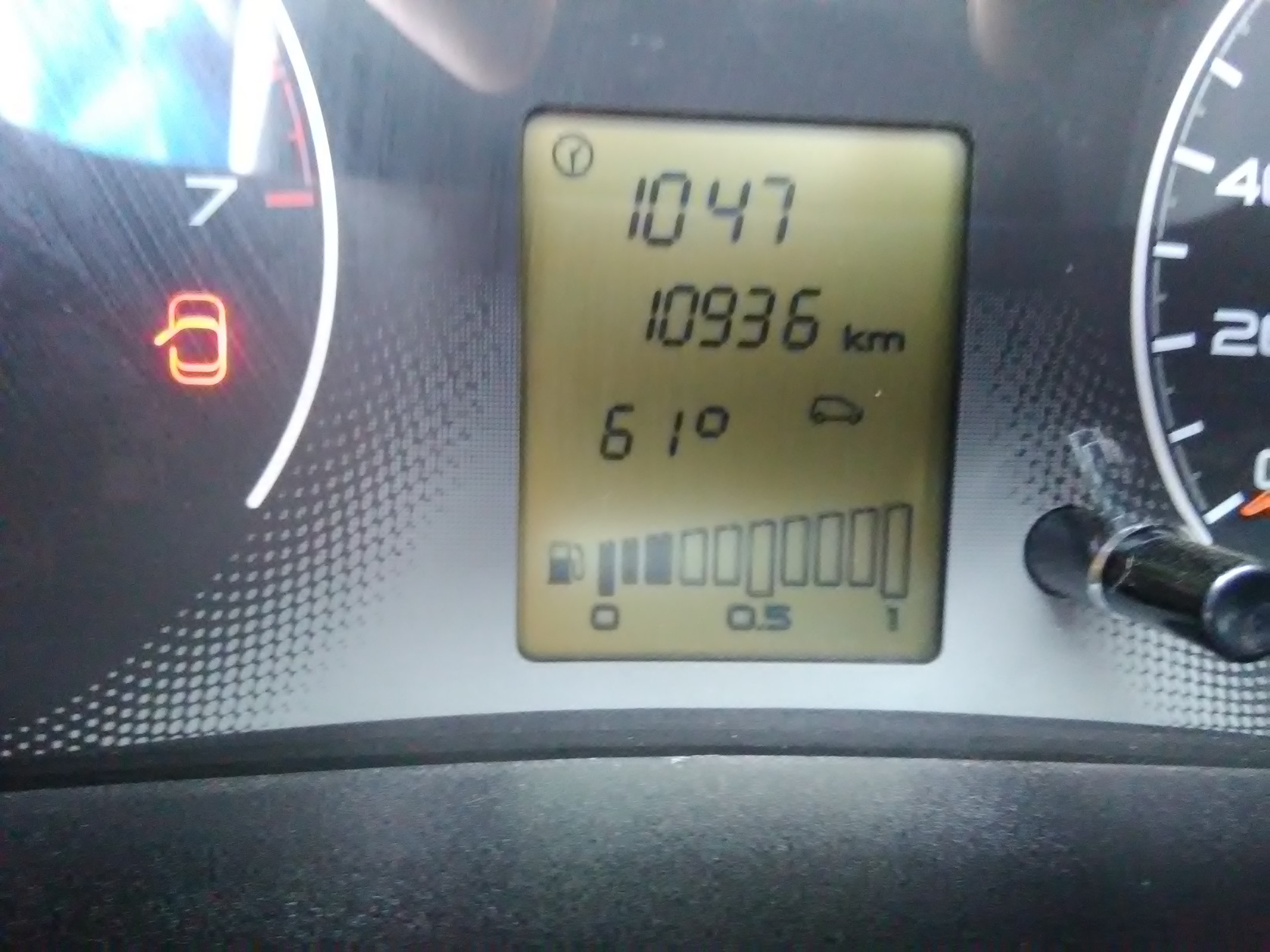 Замена масла по времени — Lada Гранта лифтбек, 1,6 л, 2016 года ...