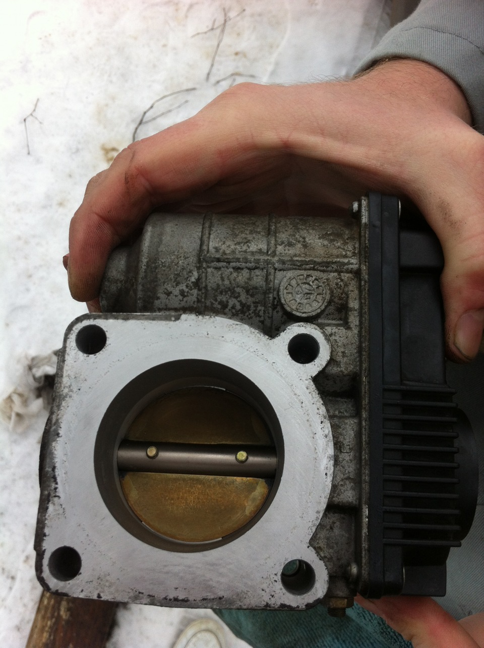 Чистка дроссельной заслонки — Nissan Almera II (N16), 1,5 л, 2005 года ...