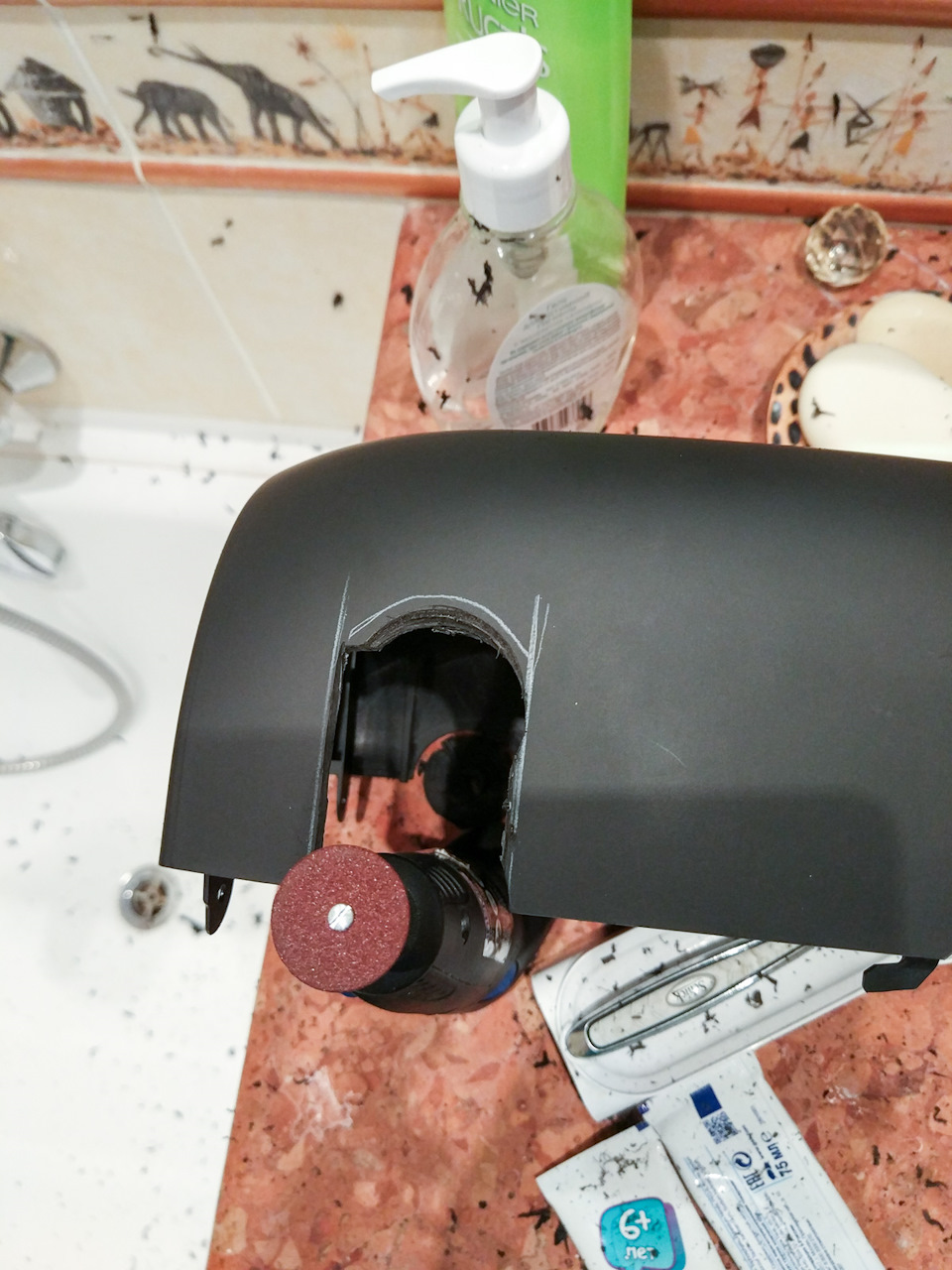 Пилим, режем, кромсаем, подгоняем дремелем — Audi A5 (1G)