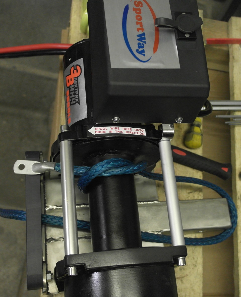 11d824s 960 Как крепить лебедку на фаркоп