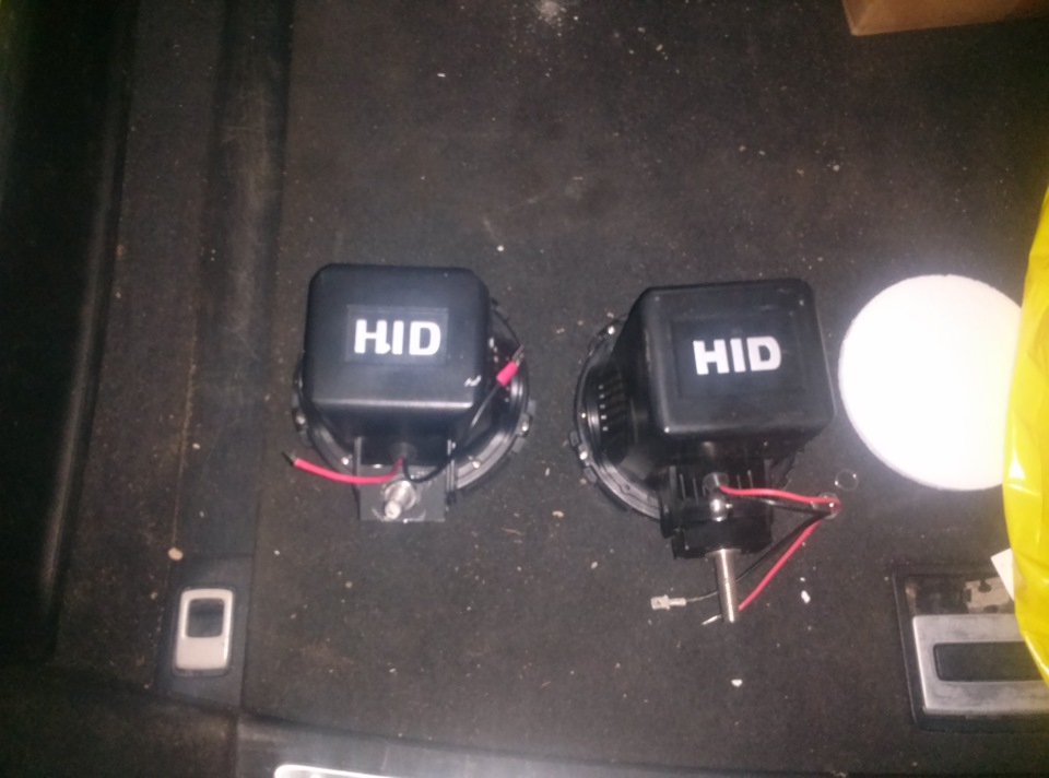 Доп. ксеноновые фары. — Chevrolet Niva (1G), 2 л, 2005 года ...