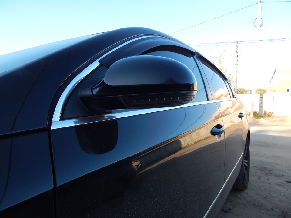 Левое зеркало (водительское) — Volkswagen Passat B6