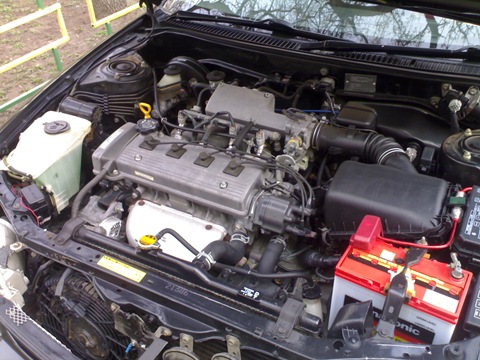 Clean internal combustion engine and years of work behind it - Toyota Corolla Levin 16 liter 1996