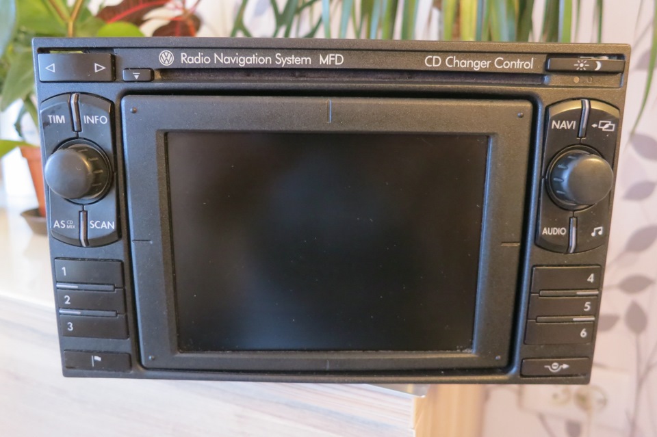 VW Radio Navigation System MFD — Volkswagen Golf Mk4, 1,6 л, 1998 года