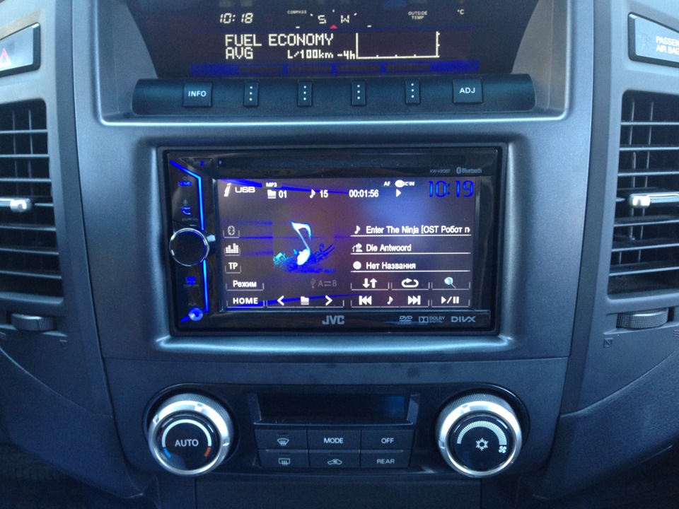 JVC KWV20BT — Mitsubishi Pajero (4G), 3 л, 2011 года автозвук DRIVE2