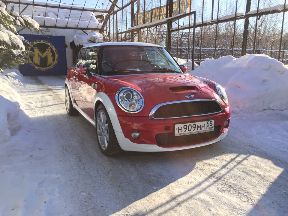 Красота наведена) — MINI Cooper S Mk II, 1,6 л, 2008 года | кузовной ...
