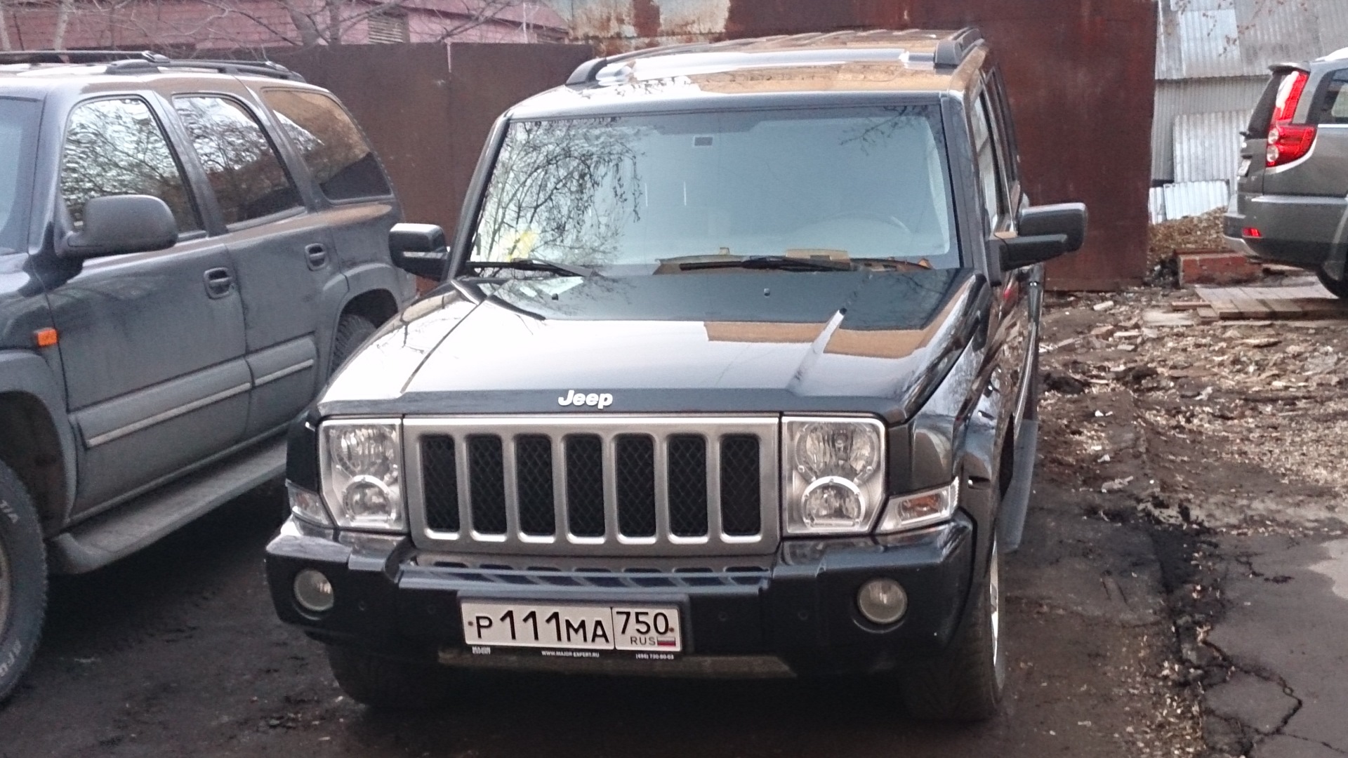 Jeep Commander (XK) 5.7 бензиновый 2007 | Umbrella HEMI на DRIVE2