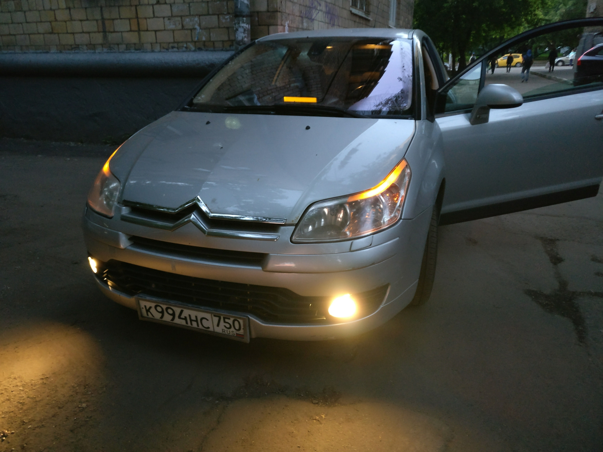 какое масло льют в citroen c4 хэтчбек какое масло льют в citroen c4 хэтчбек