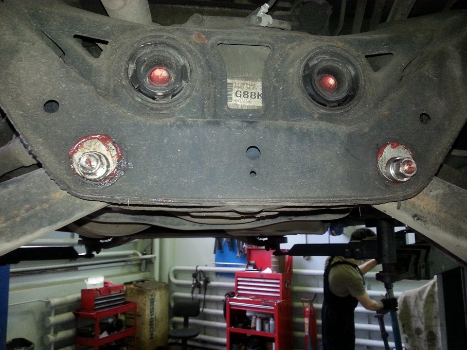 Фото в бортжурнале Mitsubishi Pajero (4G)