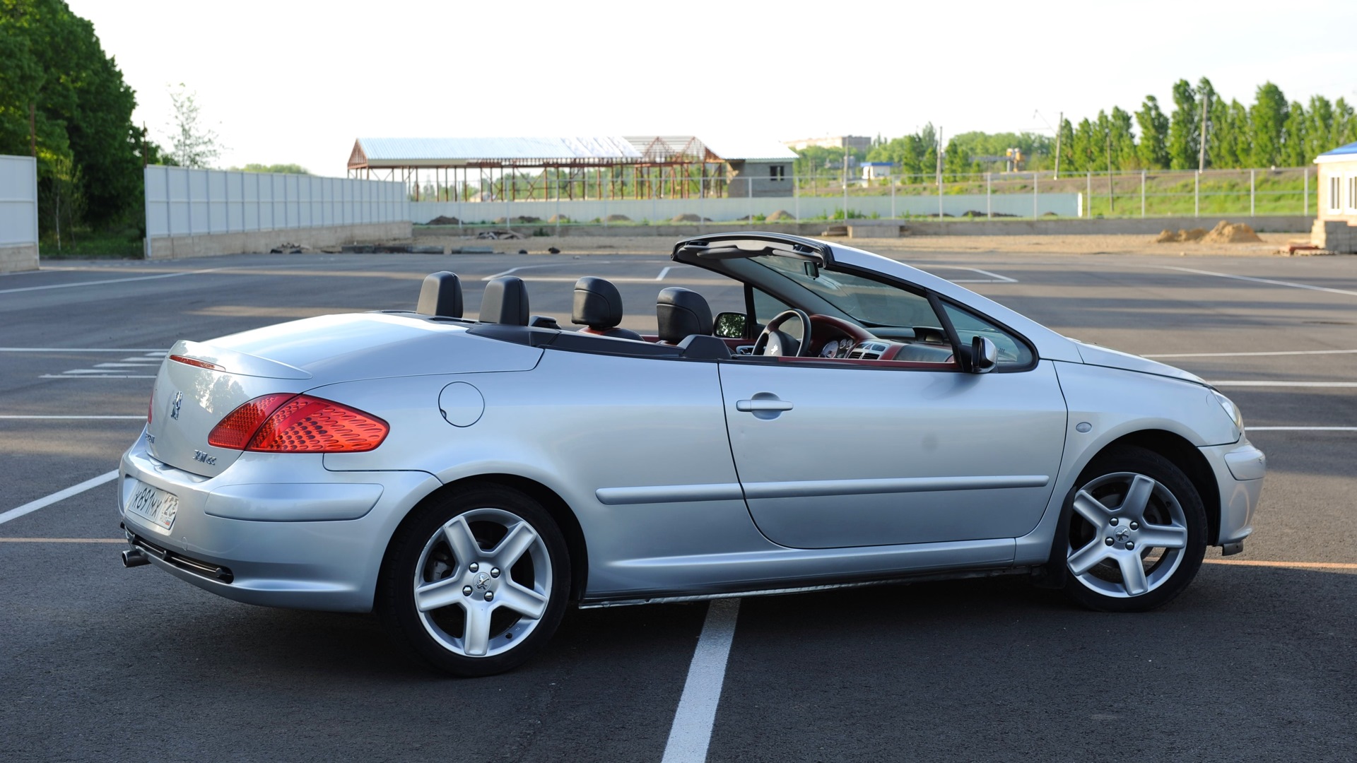 Peugeot 307 кабриолет. Пежо 307 кабриолет 2004.