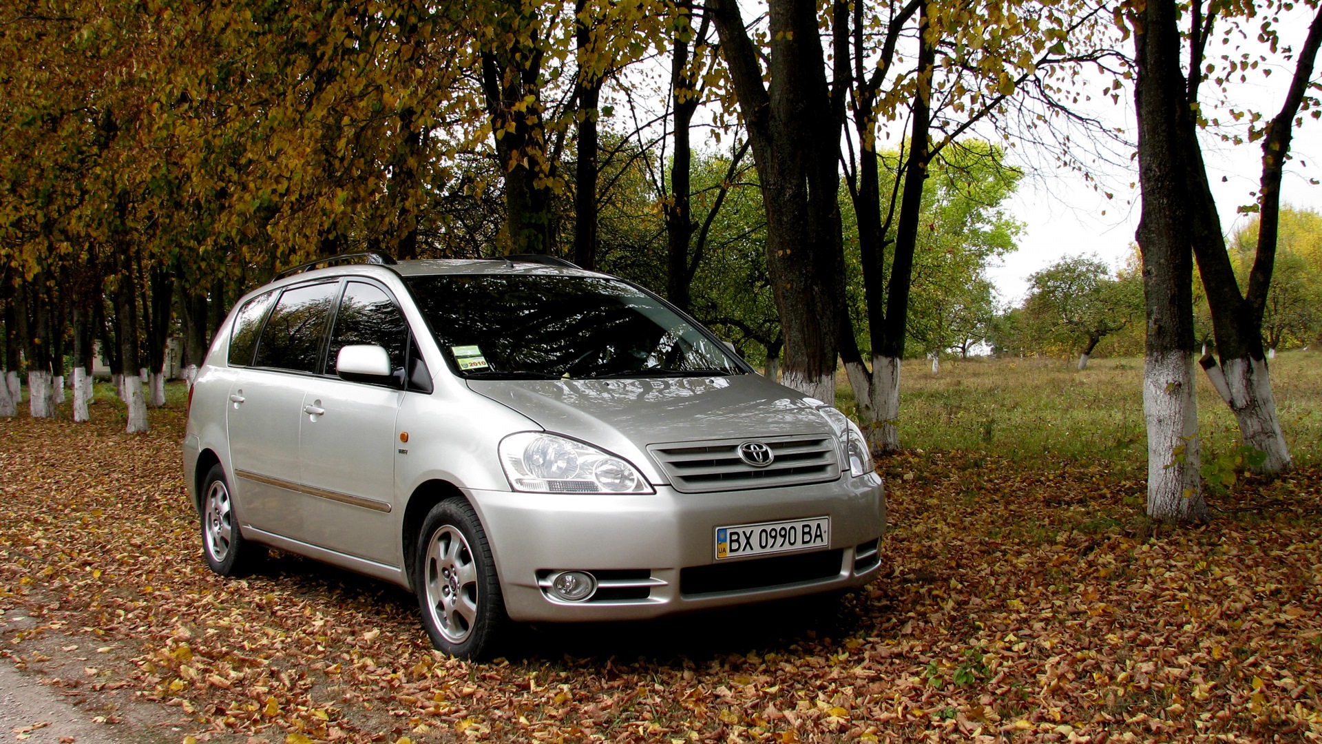 Тойота авенсис версо. Авенсис версо бортжурнал. Тойота Авенсис Verso MINIVENT. Костичка на тойоту Авенсис версо. Диски для Тойота Авенсис версо.