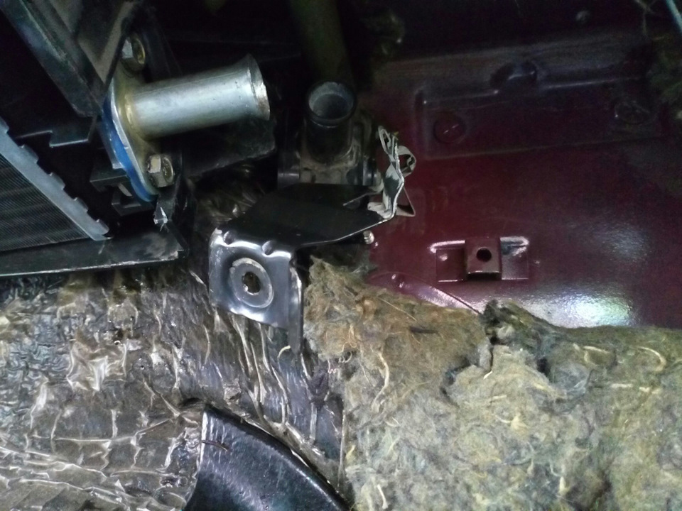 Кран печки от Honda CR-V — Lada 4x4 3D, 1,7 л, 2002 года | своими ...
