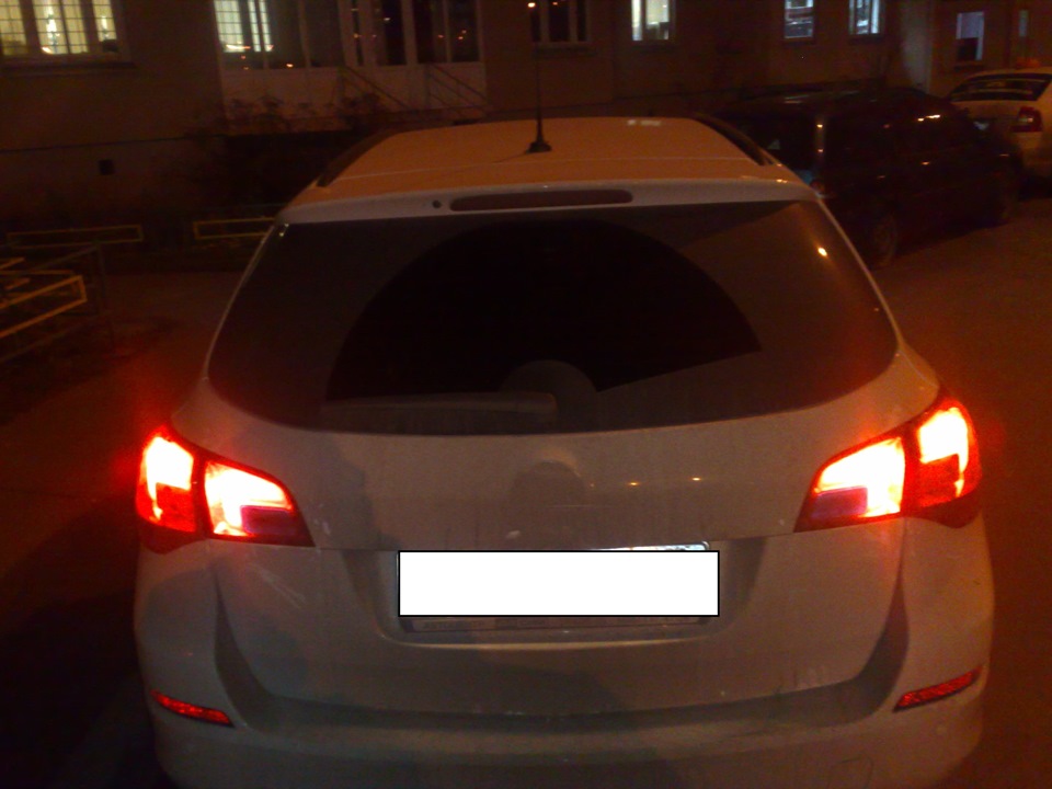 Диоды в задние габариты — Opel Astra J, 1,6 л, 2012 года | электроника ...