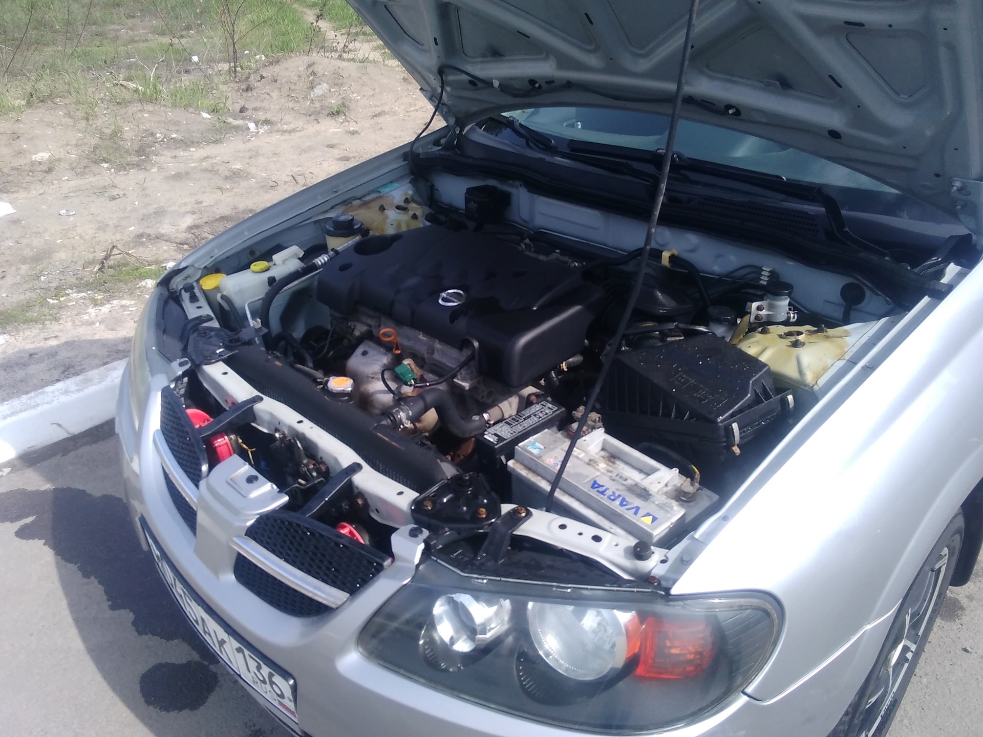 nissan almera n15 подкапотка