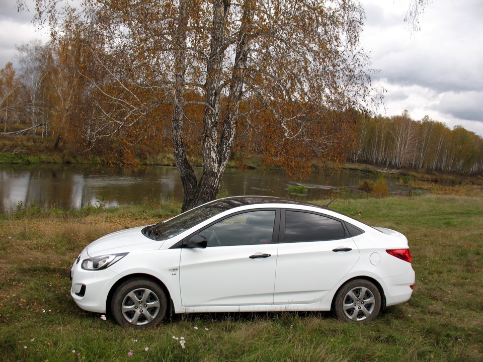 осенняя фотосессия — Hyundai Solaris, 1,6 л, 2013 года | фотография ...
