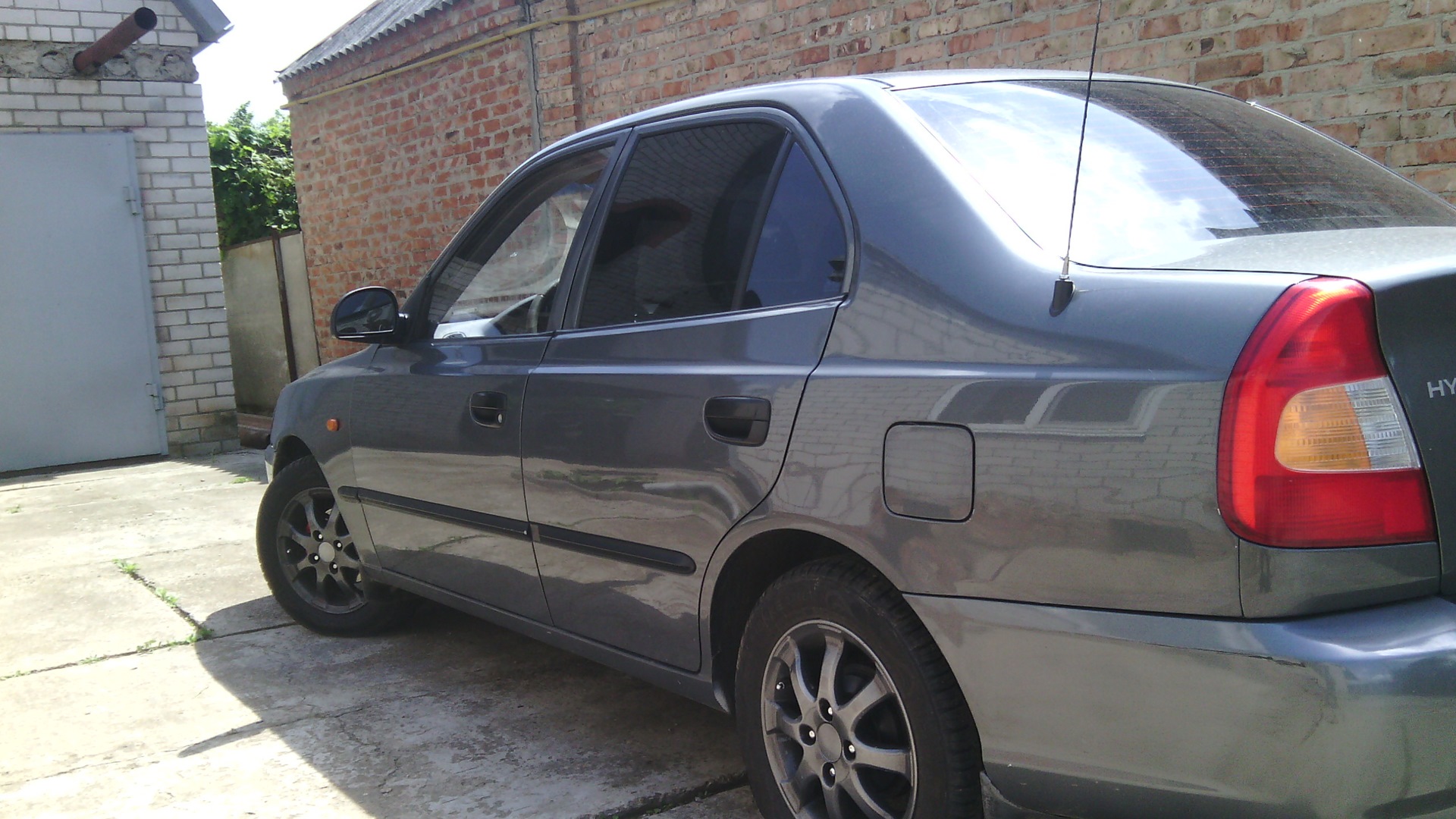 Hyundai Accent (2G) 1.5 бензиновый 2006 | Сток на DRIVE2