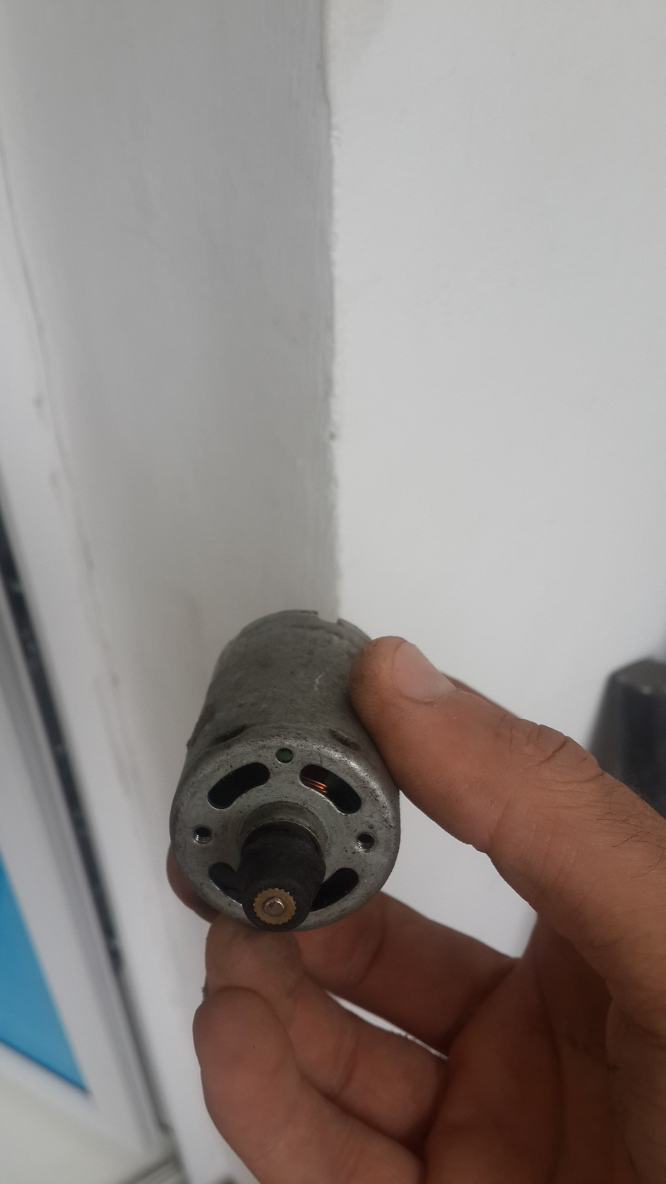 Моторчик компрессора центрального замка мерседес w140 — Mercedes-Benz S ...