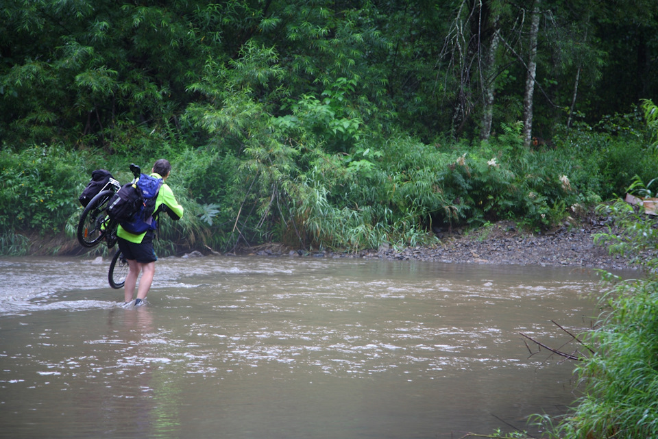 Фото в бортжурнале Toyota HiAce (H100)