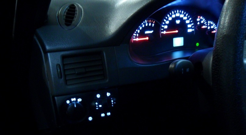 Подсветка приборной панели от LED-CAR — Lada Приора седан, 1,6 л, 2012 ...