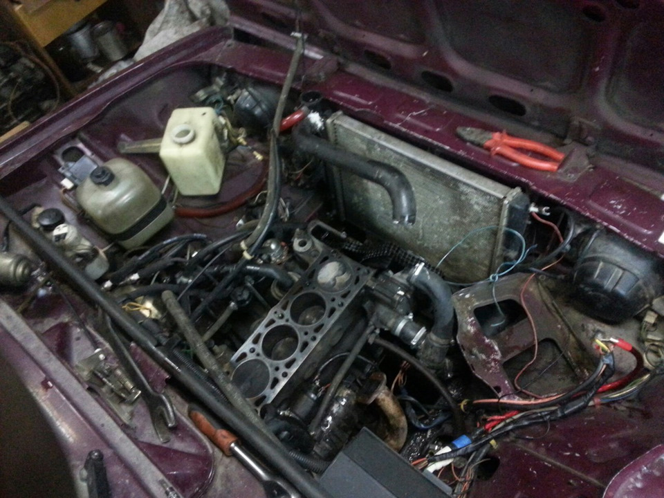 Как я съездил поменять прокладку ГБЦ, и клапанной крышки. — Lada 21053 ...