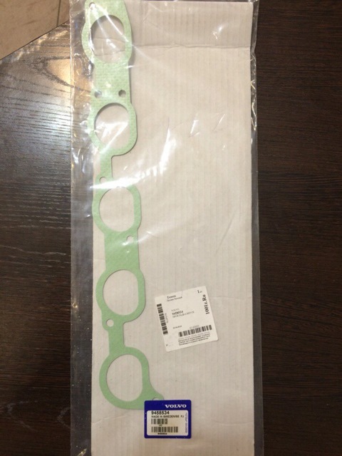 9458534 Прокладка, впускной коллектор Volvo | Запчасти на DRIVE2