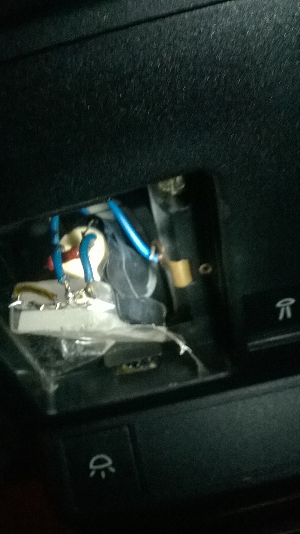 Колхозинг света в салоне. Плавный свет — FIAT Croma I, 2 л, 1991 года ...