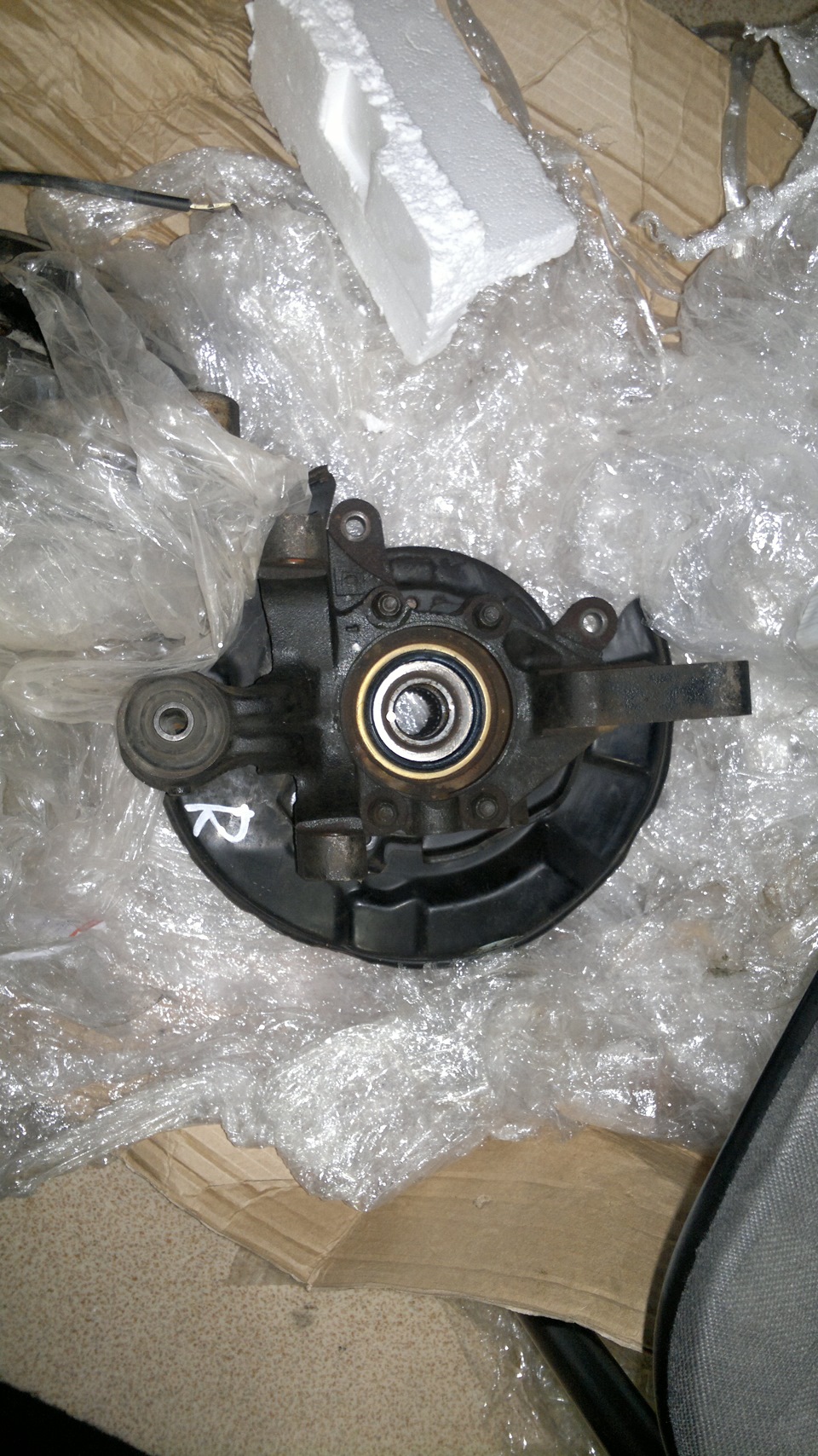 Замена задней правой ступицы… — Toyota Caldina (210), 2 л., 1997 года ...