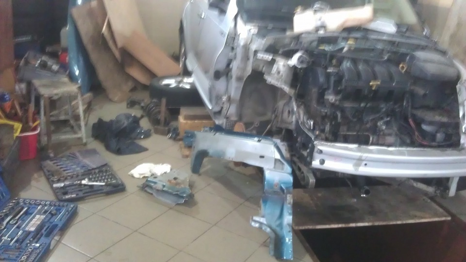 Сборка арки и покраска деталей — Chrysler PT Cruiser, 2,4 л, 2001 года ...