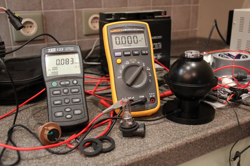 Many different lamps vs light sphere measurements of xenon for reversing