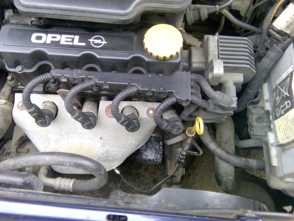 Вектра б свечи. Двигатель Opel Astra g 1.6 x16szr. Двигатель Opel Astra g 1.6 z16se. Opel Astra g z16se.