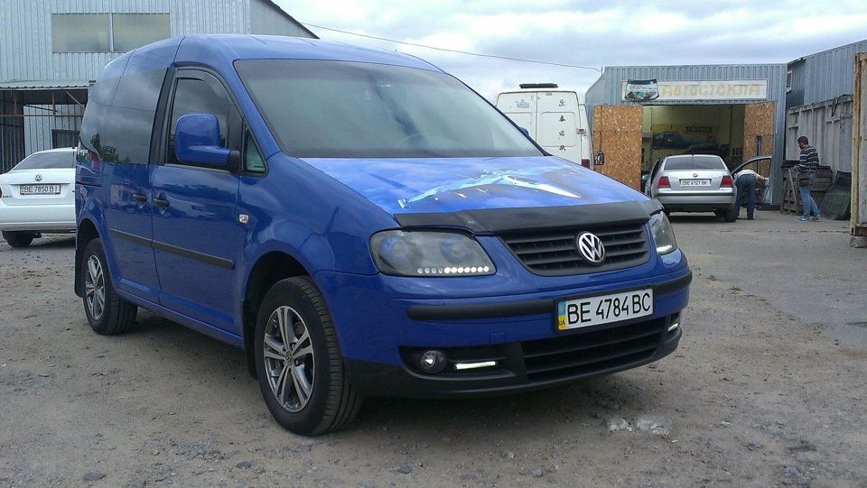 VW Caddy с тонировкой