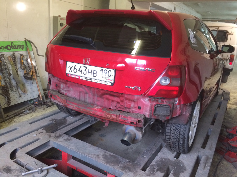 Фото в бортжурнале Honda Civic Type R (2G)