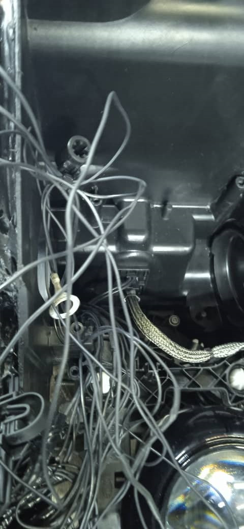 Запотела фара…последствия — BMW 5 series (F10), 3 л, 2016 года ...