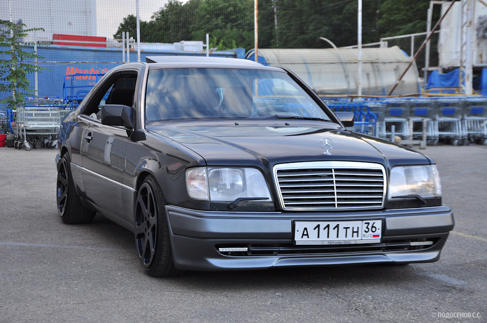 Mercedes w124 AMG бампер