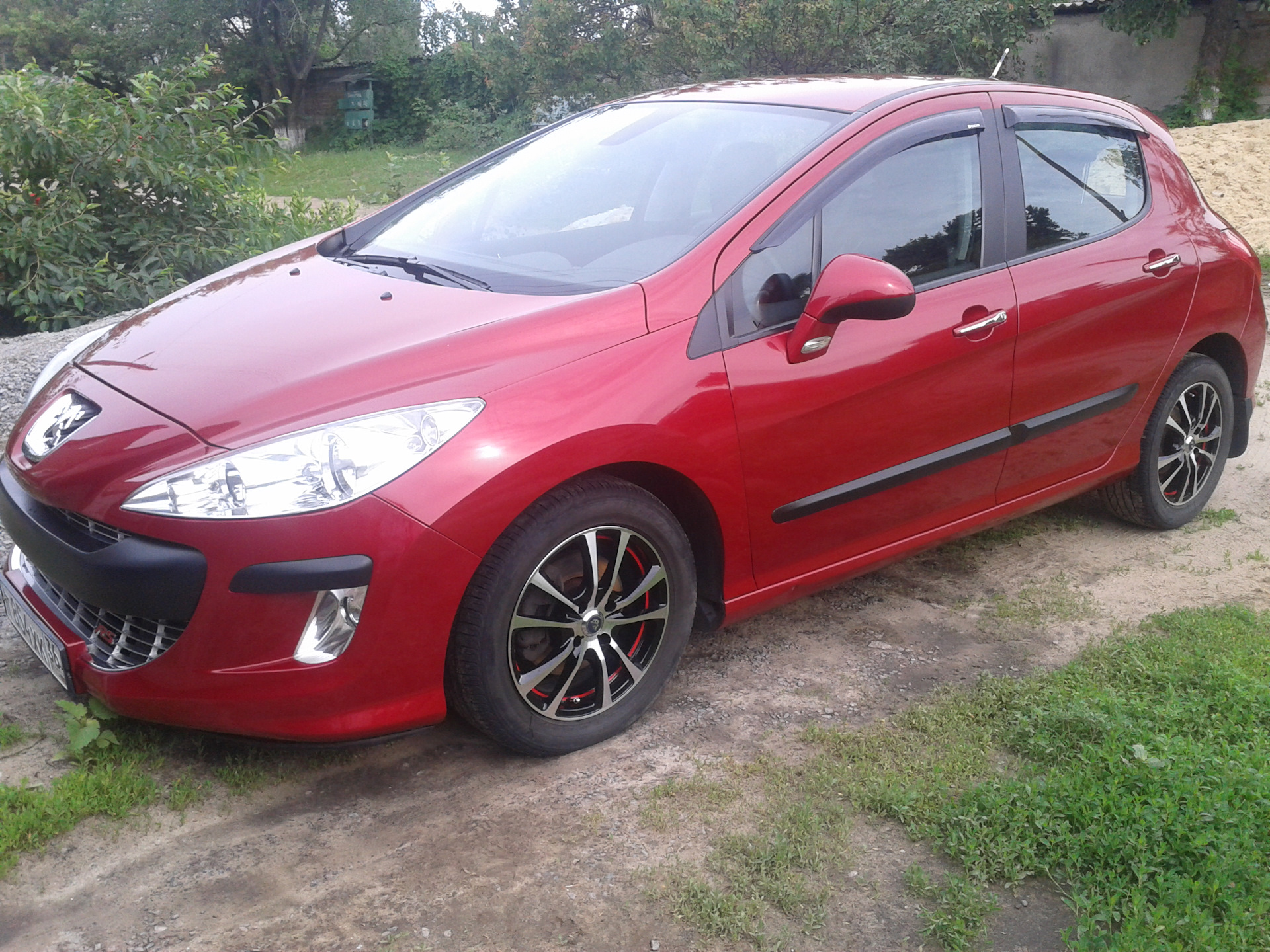 Мойка с GRASS PINK+горячий воск — Peugeot 308 (1G), 1,6 л, 2010 года ...